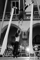 Waiting on You - Fullstop - Teatr Akrobacji